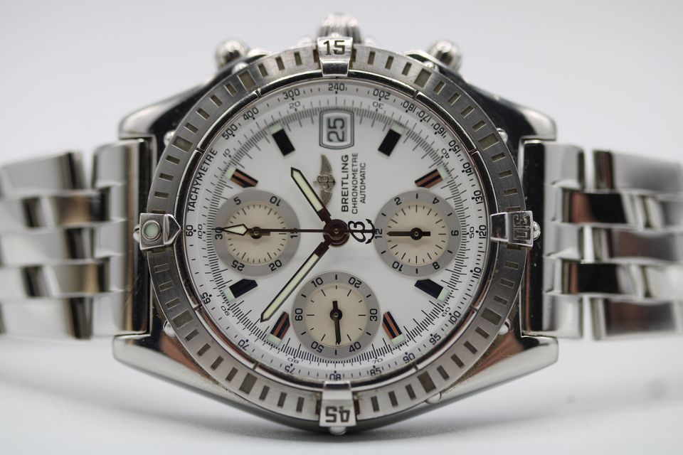 Breitling Chronomat A13352 Image 5